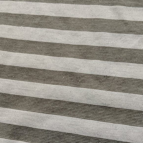 Jones New York signature step hem striped tank top - Picture 4 of 4